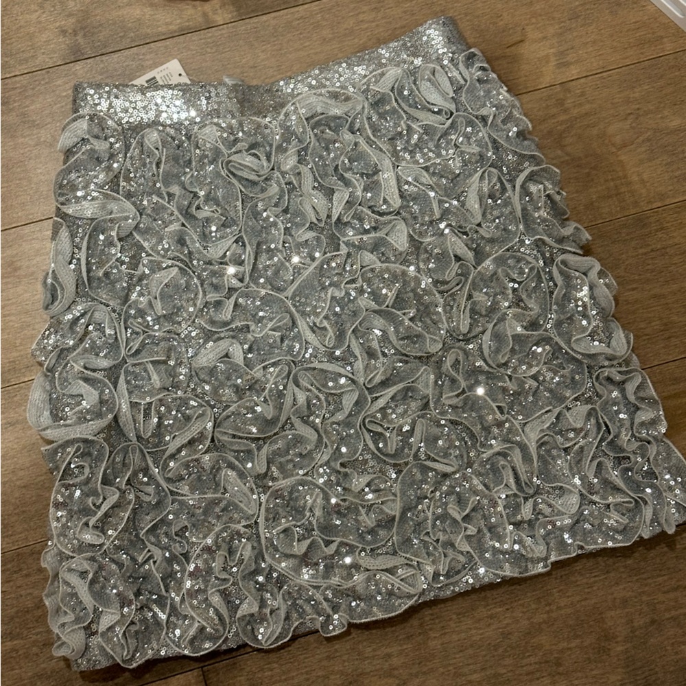 BNWT Mare Mare x Anthropologie Sequin 3D Rosette Skirt